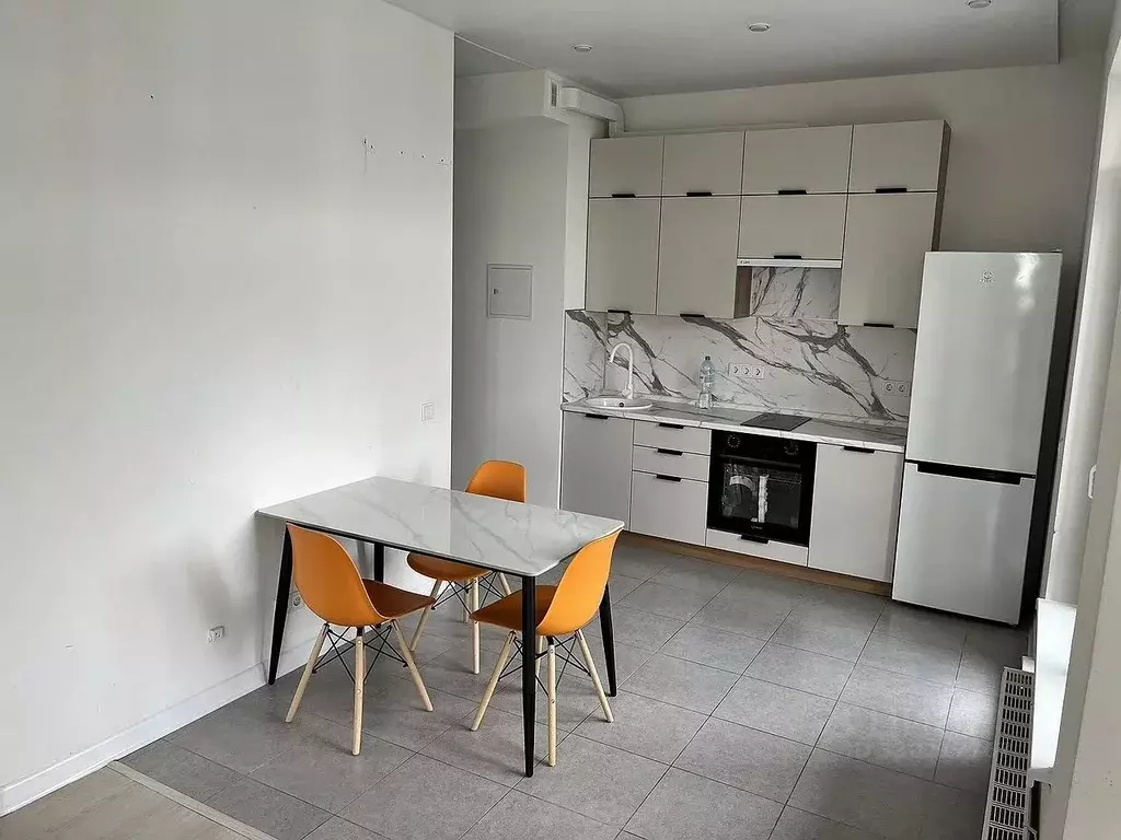 2-к кв. Московская область, Одинцово ул. Маршала Бирюзова, 13 (58.0 м) - Фото 2
