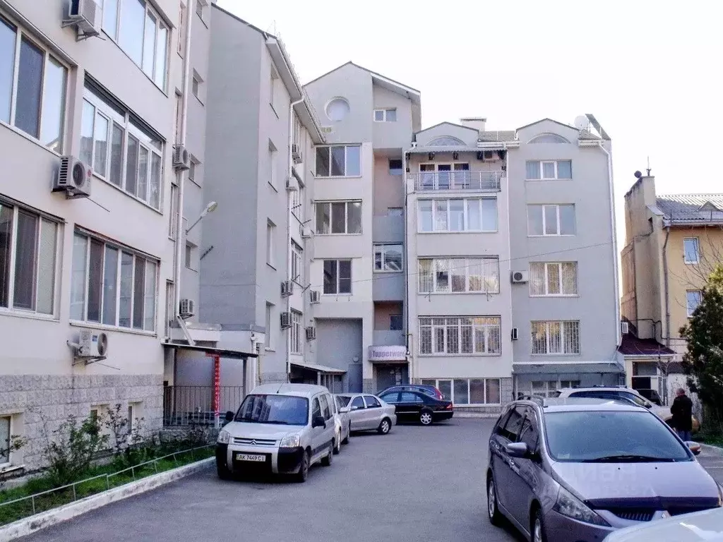 3-к кв. Крым, Симферополь ул. Большевистская, 28/9 (95.0 м) - Фото 2