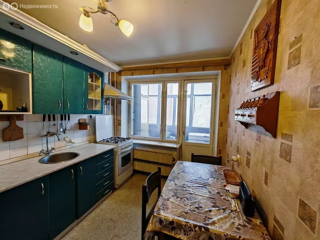 3-комнатная квартира: Щёлково, Комсомольская улица, 2 (72.5 м) - Фото 1