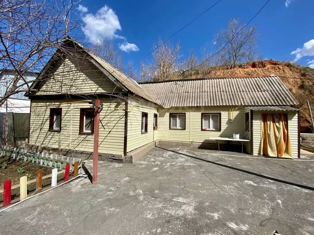Дом в Оренбургская область, Оренбург Красный городок мкр, ул. ... - Фото 1