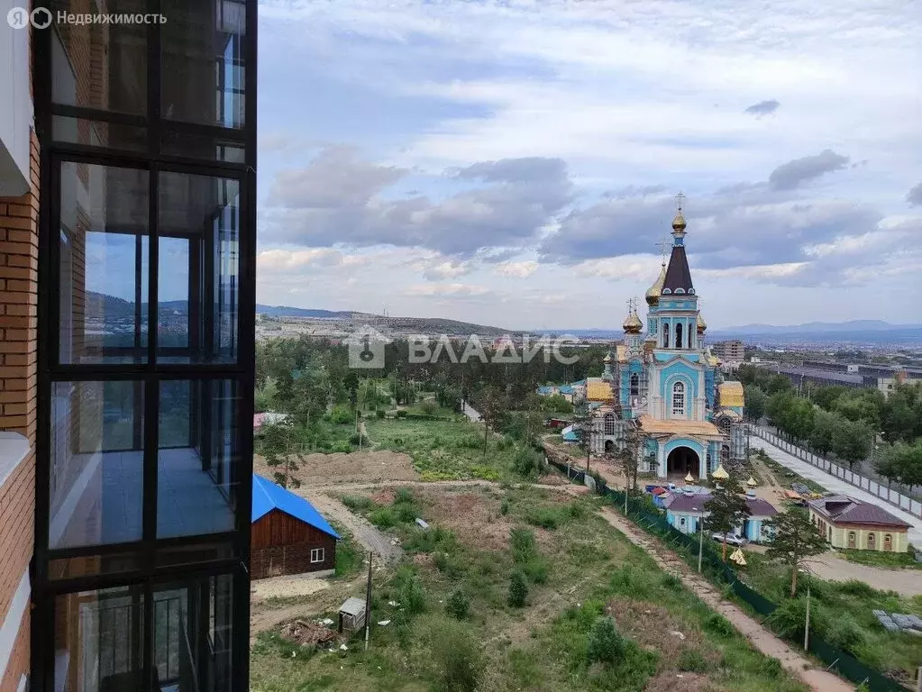 1-комнатная квартира: Улан-Удэ, Октябрьская улица, 2 (38.6 м) - Фото 0