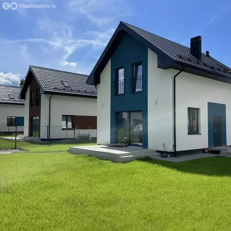 Дом в Калининградская область, Гурьевский муниципальный округ, посёлок ... - Фото 1