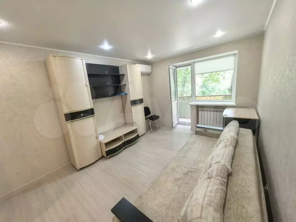2-к. квартира, 43 м, 2/4 эт. - Фото 1