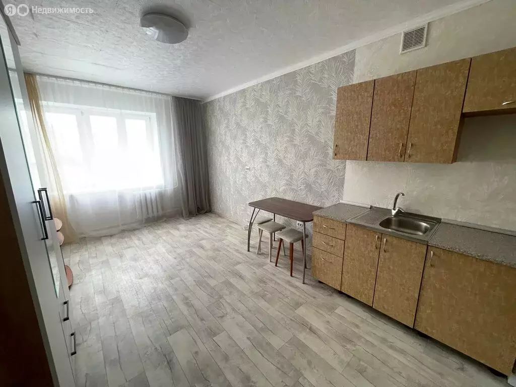 1к в 7-комнатной квартире (18.2 м) - Фото 2