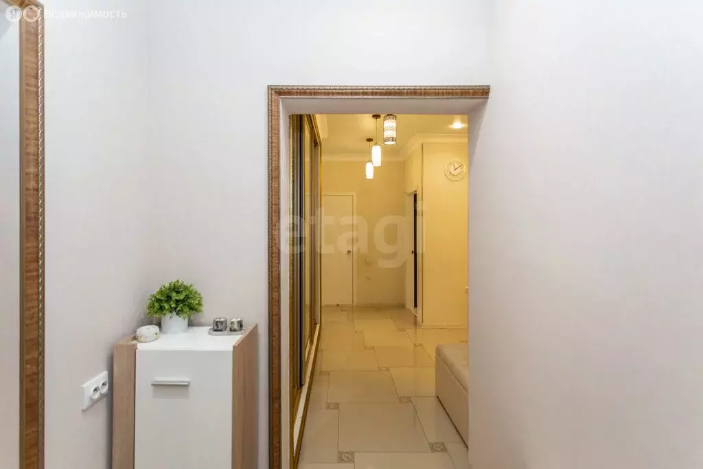 2-комнатная квартира: Тобольск, микрорайон 7А, 43 (60.5 м) - Фото 1