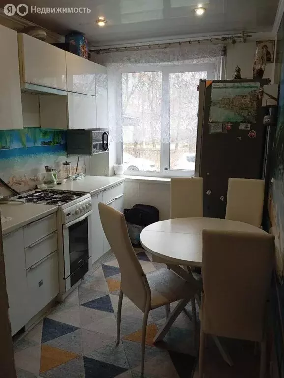 3-комнатная квартира: Нижний Новгород, жилой район Соцгород, ... - Фото 1