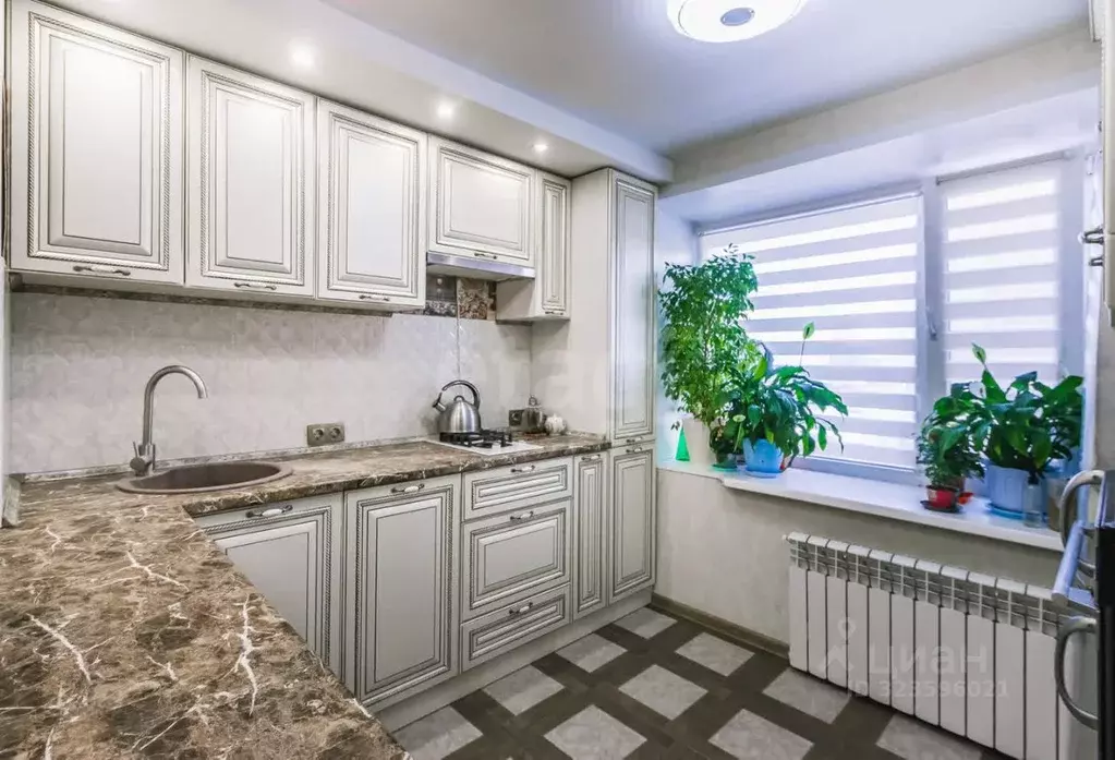 2-к кв. Вологодская область, Вологда ул. Возрождения, 32 (75.5 м) - Фото 1