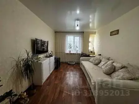 3-к кв. Коми, Усинск ул. 60 лет Октября, 11 (66.3 м) - Фото 0