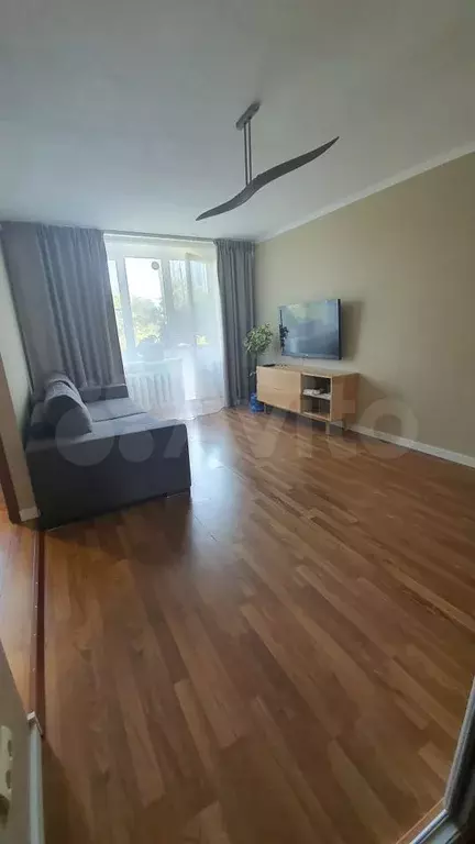 1-к. квартира, 32 м, 4/9 эт. - Фото 0