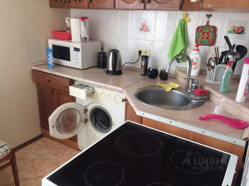 Комната Москва ул. Кулакова, 15к1 (16.0 м) - Фото 0