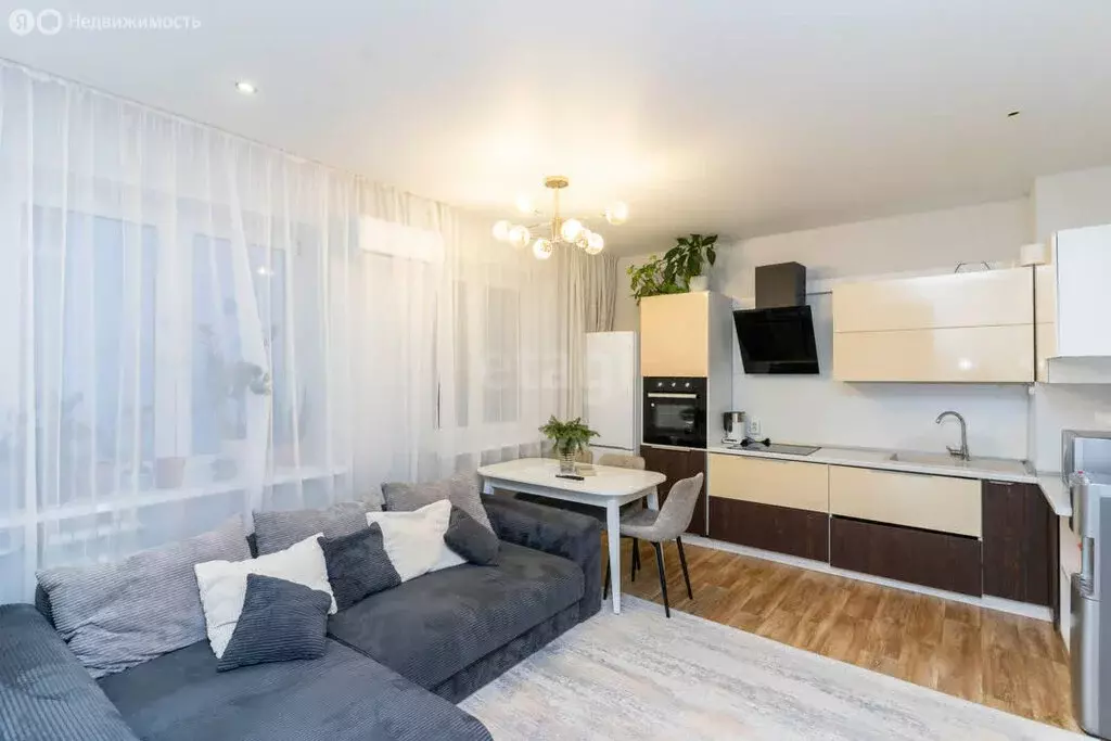 1-комнатная квартира: Тюмень, улица Бориса Житкова, 5к1 (49 м) - Фото 1