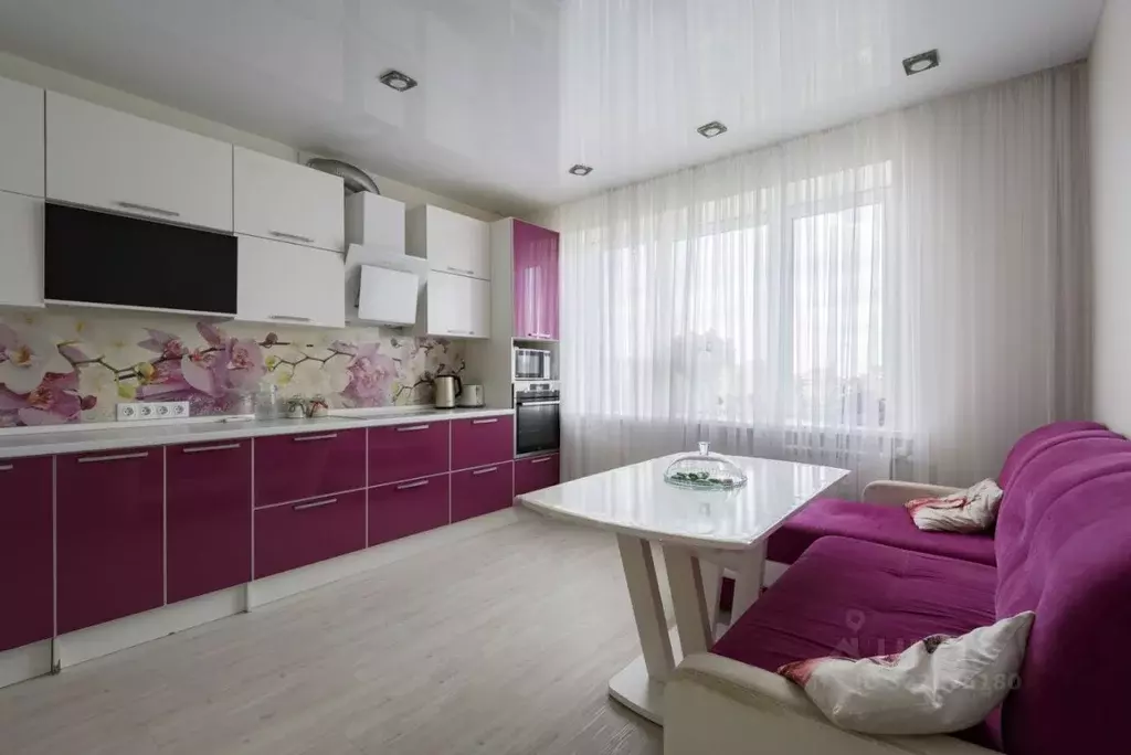 1-к кв. Татарстан, Казань ул. Зур Урам, 1К (45.0 м) - Фото 1