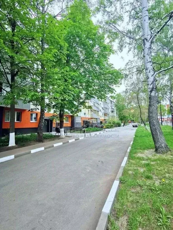 3-к кв. Белгородская область, Старый Оскол Приборостроитель мкр, 18А ... - Фото 1