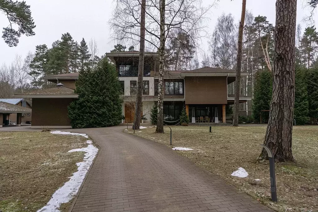 Дом в Московская область, Одинцовский городской округ, пос. Николина ... - Фото 1
