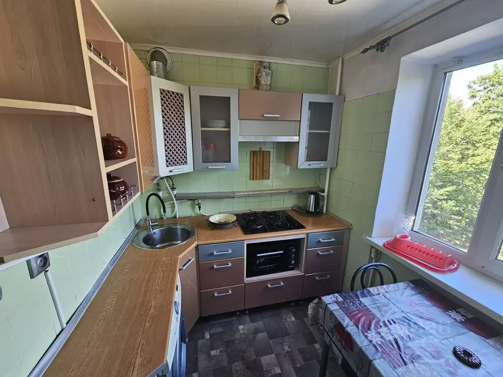 3-к кв. Крым, Симферополь ул. Гагарина, 34 (54.0 м) - Фото 2