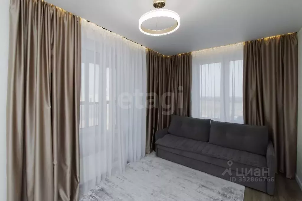 2-к кв. Тюменская область, Тюмень ул. Монтажников, 36 (59.4 м) - Фото 1