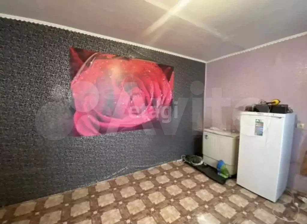 Комната 32 м в 2-к., 8/9 эт. - Фото 0
