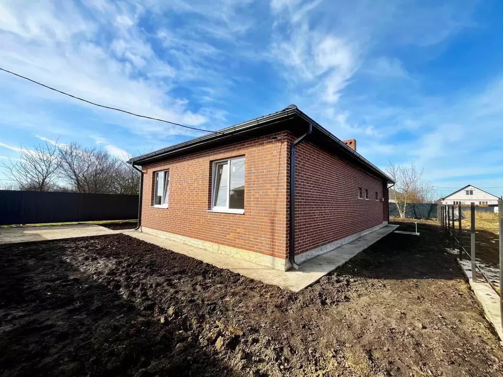 Коттедж в Адыгея, Тахтамукайский район, Козет аул ул. Советская (110 ... - Фото 1