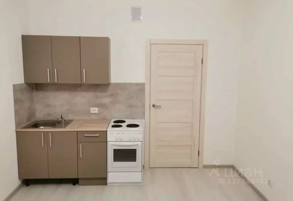 Студия Санкт-Петербург аллея Арцеуловская, 17 (30.0 м) - Фото 2