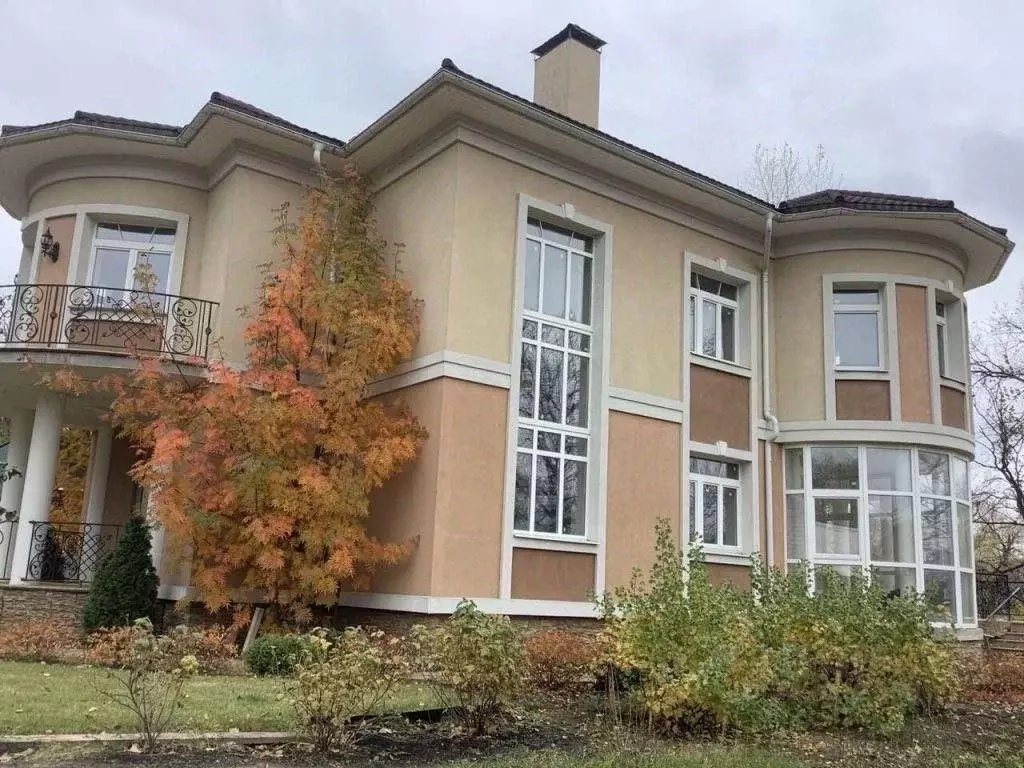 Дом в Самарская область, Самара База отдыха Бережок тер., 10 (300 м) - Фото 1