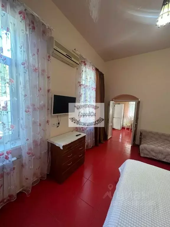 1-к кв. Крым, Саки ул. Революции, 1 (35.0 м) - Фото 1