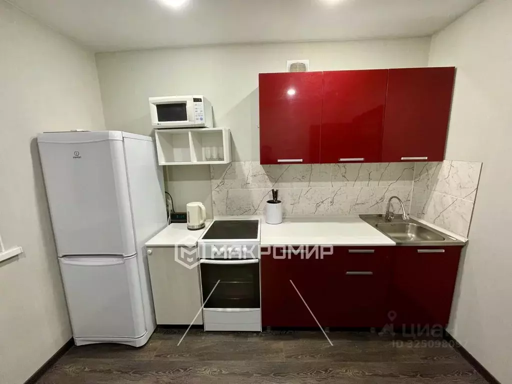 2-к кв. Кировская область, Киров Московская ул., 185 (45.2 м) - Фото 2