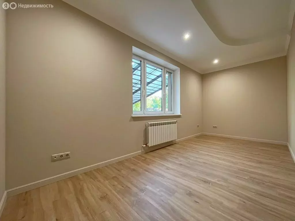 Дом в посёлок Вешки, улица 1-я Линия, 1 (543.8 м) - Фото 1