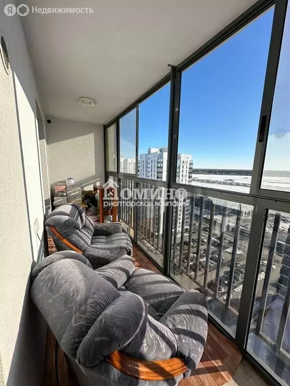 1-комнатная квартира: Тюмень, улица Монтажников, 61 (35 м) - Фото 1