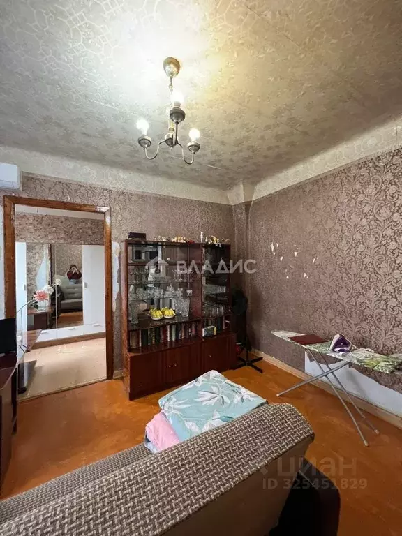 2-к кв. Волгоградская область, Волгоград ул. Карла Либкнехта, 64 (40.0 ... - Фото 2