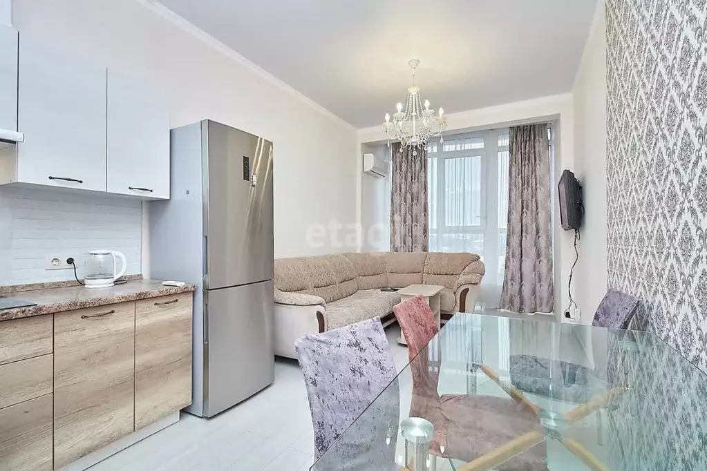 1-к кв. Тюменская область, Тюмень ул. Короленко, 12 (53.0 м) - Фото 1