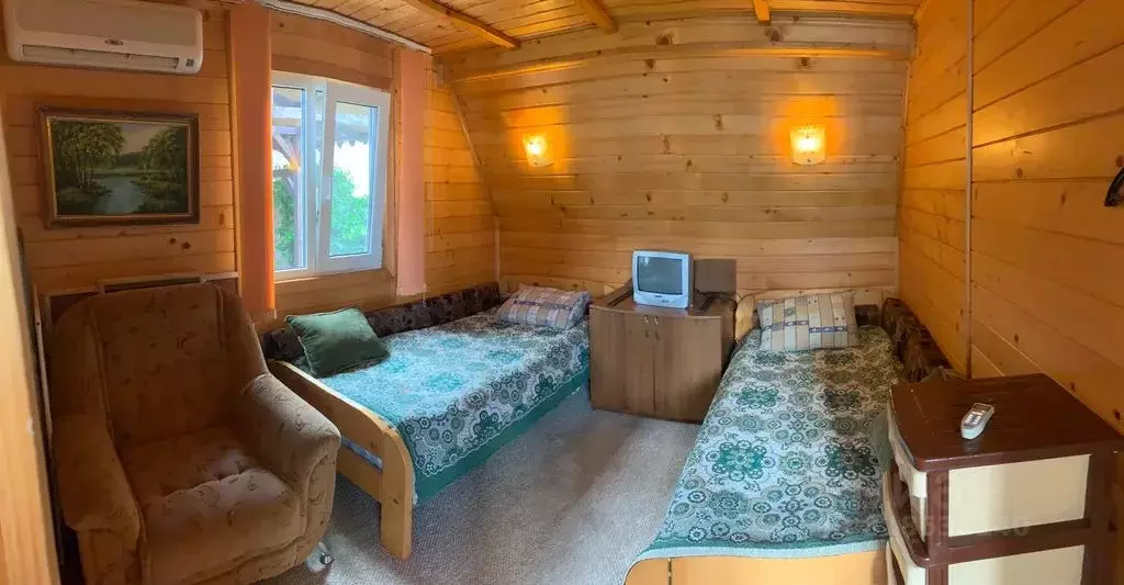 Комната Крым, Алушта ул. Набережная, 24А - Фото 1