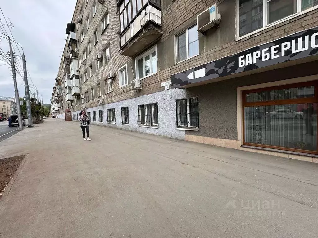 Помещение свободного назначения в Саратовская область, Саратов ул. ... - Фото 1