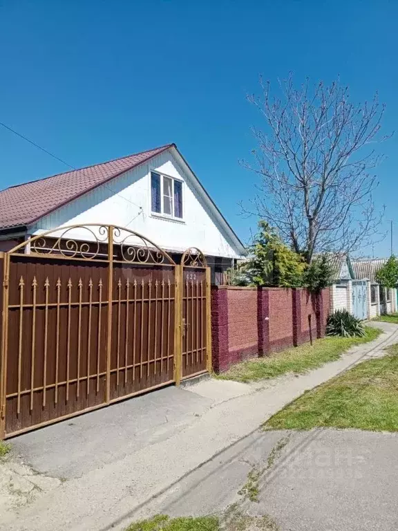 Дом в Ставропольский край, Михайловск Шпаковский район, ул. Гагарина, ... - Фото 1