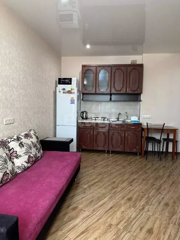 3-к кв. Краснодарский край, Новороссийск ул. Черняховского, 17 (93.4 ... - Фото 0