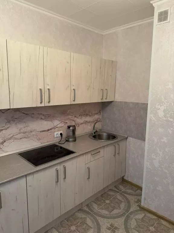 Продается 3-комнатная квартира - Фото 1