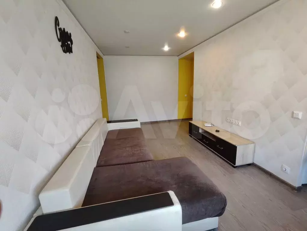 3-к. квартира, 58 м, 3/5 эт. - Фото 1