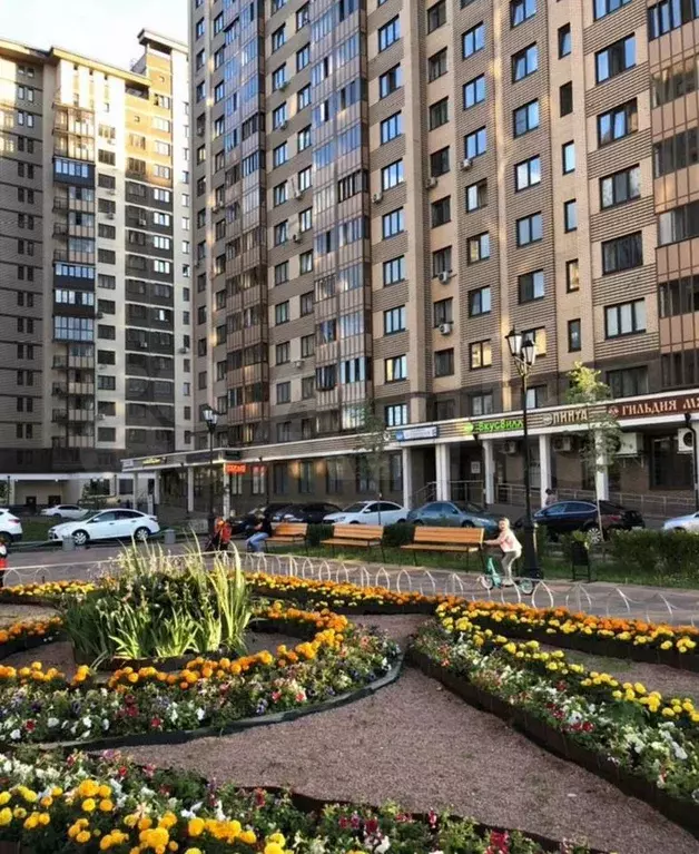 2-к. квартира, 63 м, 10/15 эт. - Фото 0
