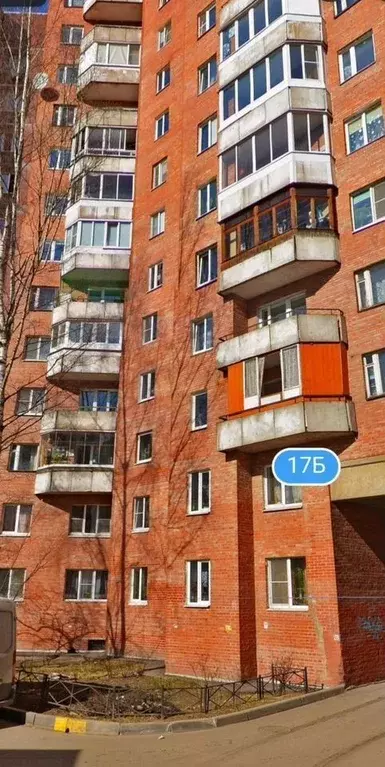 3-к кв. Санкт-Петербург просп. Кузнецова, 17Б (65.0 м) - Фото 1