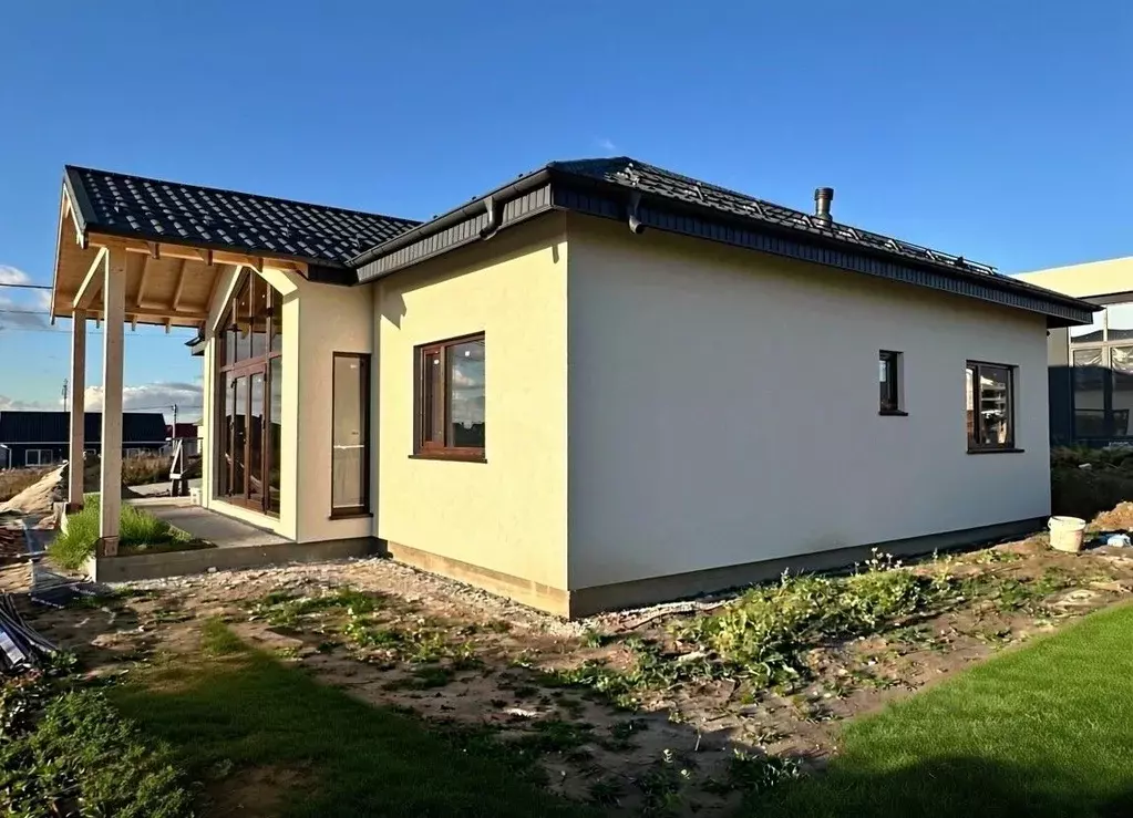 Дом в Калининградская область, Гурьевский муниципальный округ, пос. ... - Фото 2