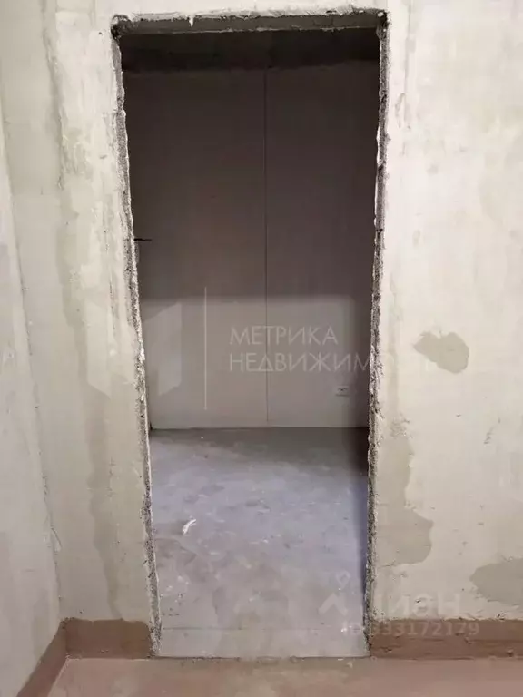 Студия Тюменская область, Тюмень ул. Краснооктябрьская, 12 (33.0 м) - Фото 2