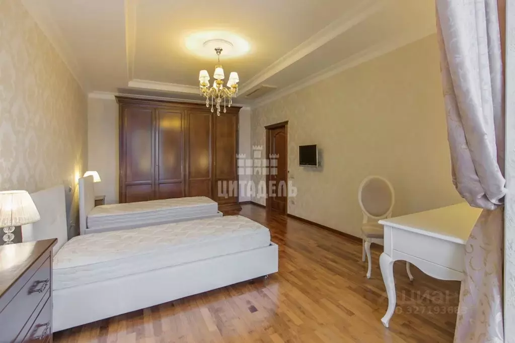 3-к кв. Воронежская область, Воронеж Театральная ул., 2 (123.5 м) - Фото 1