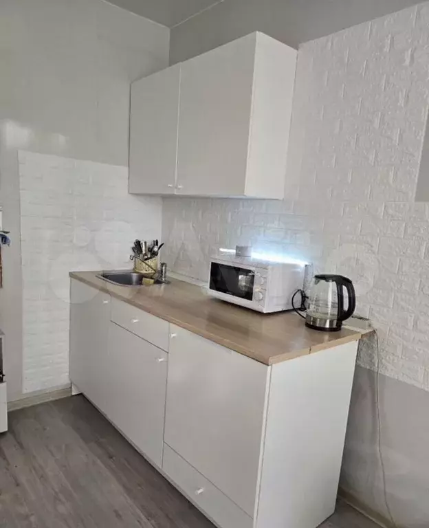 1-к. квартира, 47 м, 1/9 эт. - Фото 0