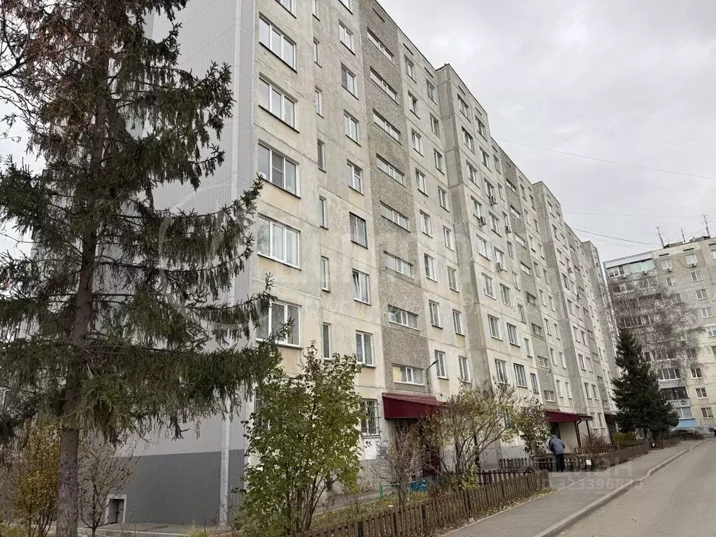 3-к кв. Курганская область, Курган Заозерный жилрайон, 2-й мкр, 1 ... - Фото 1