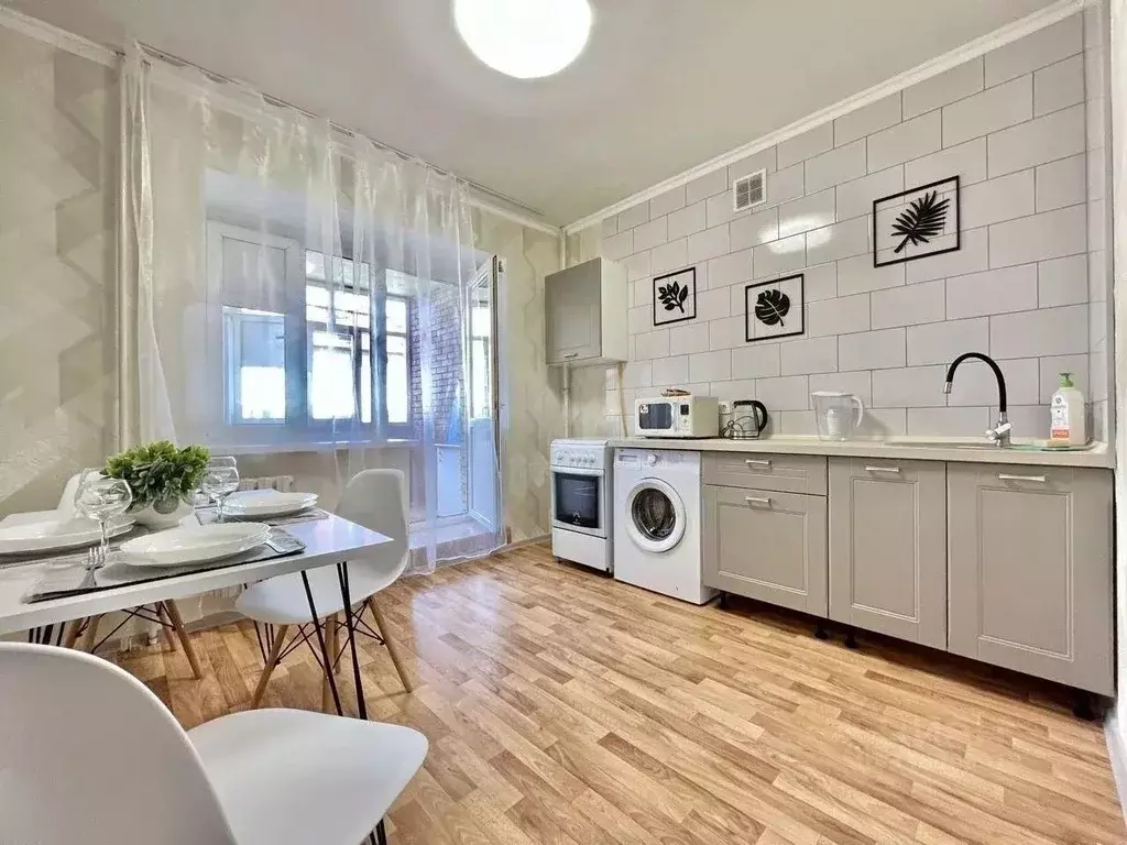 2-к кв. Татарстан, Казань Меридианная ул., 3 (60.0 м) - Фото 1