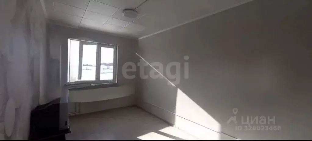 1-к кв. Калужская область, Малоярославецкий муниципальный округ, с. ... - Фото 1