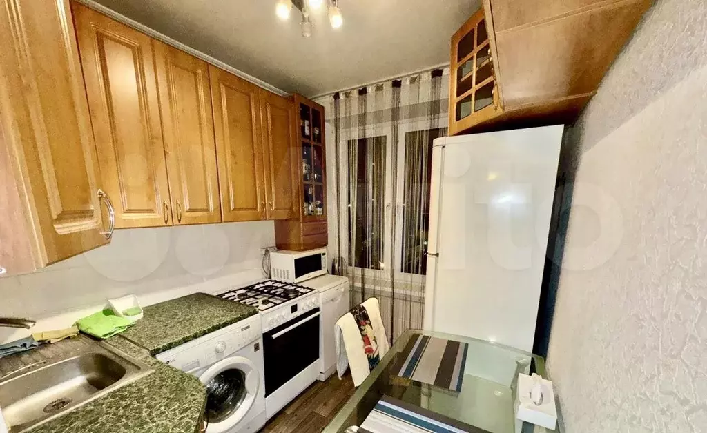 1-к. квартира, 38 м, 8/9 эт. - Фото 0