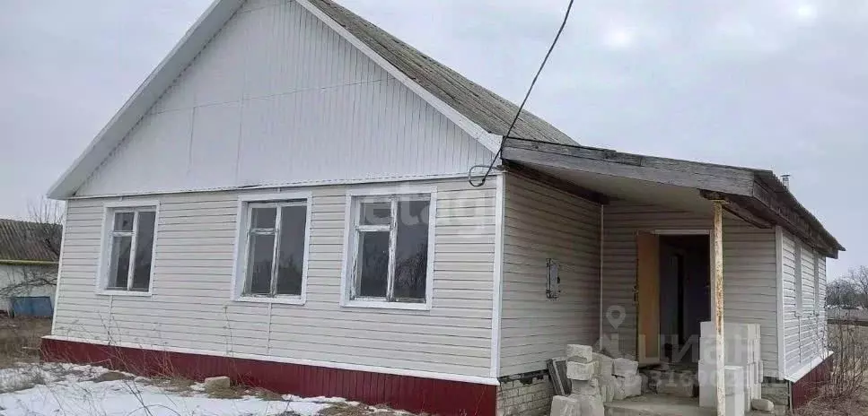 Дом в Белгородская область, Вейделевский район, с. Николаевка ул. ... - Фото 1