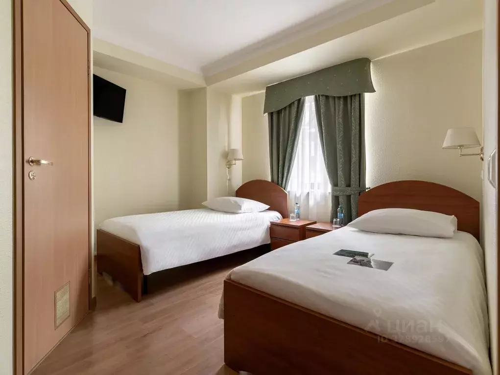 Комната Санкт-Петербург Владимирский просп., 19 (30.0 м) - Фото 2