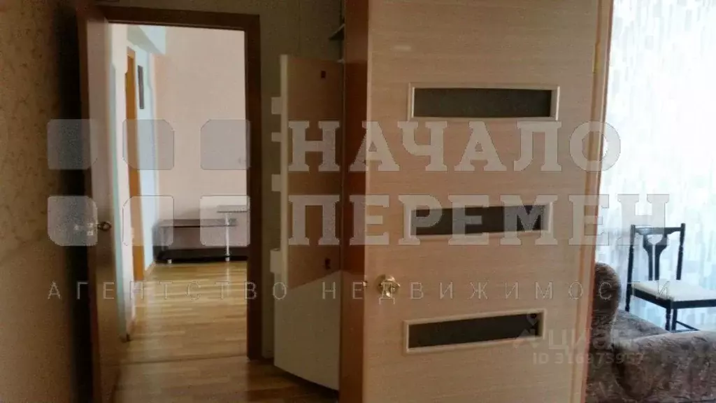 3-к кв. Новосибирская область, Новосибирск ул. Челюскинцев, 18 (57.0 ... - Фото 0