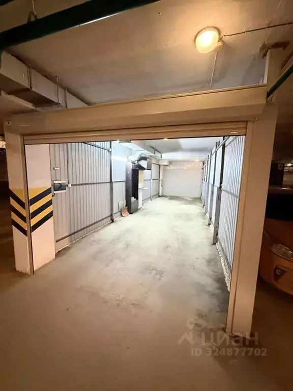 Гараж в Свердловская область, Екатеринбург ул. Павла Шаманова, 22 (35 ... - Фото 2